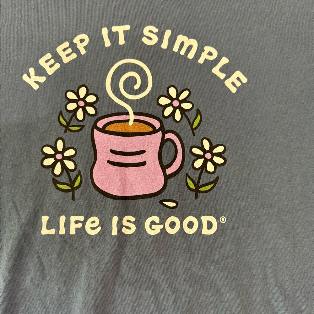 💜💜LIFE IS GOOD TEE XL